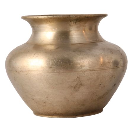 Sturdy White Metal Alloy Water Pot