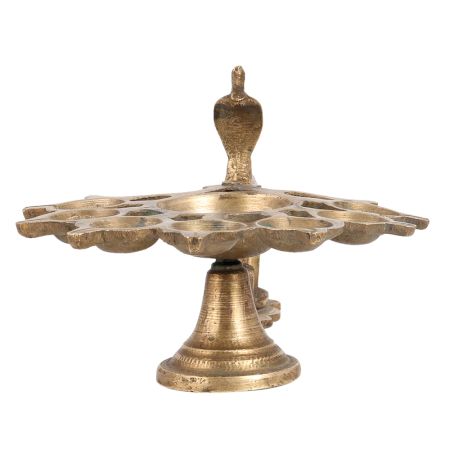 Brass Vintage Arti Lamp 8 Jyots with Cobra Handle