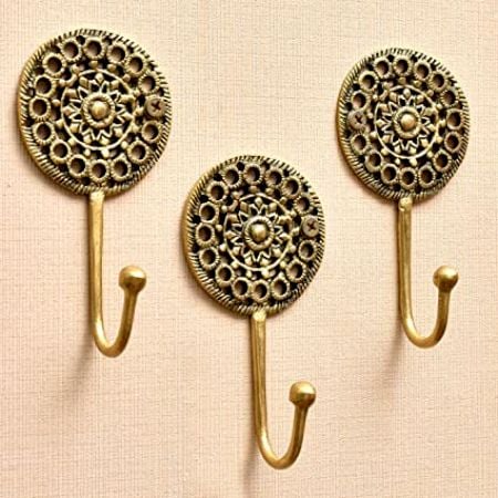 Brass Hooks for Keys to Hang- Boho Wall Hooks- Decorative Hooks- Shabby Chic French- Antique Coat Hooks- Vintage Hooks- Key Hooks Holder- Gold Wall Hooks- 3 Piece- Gold Key Holder for Wall- Hang Keys