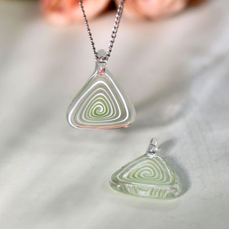 Green Spiral Triangle Lampwork Glass Pendants for Necklace - 1 Piece