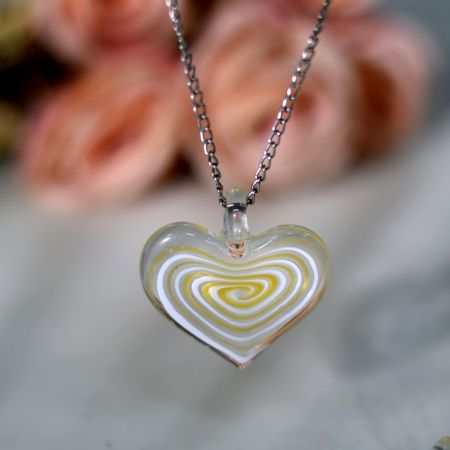 Lampwork Yellow Spiral Heart Glass Pendants for Necklace for Gift - 1 Piece