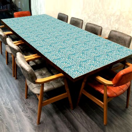 Handmade Eye-Catching Table Top for Decoration