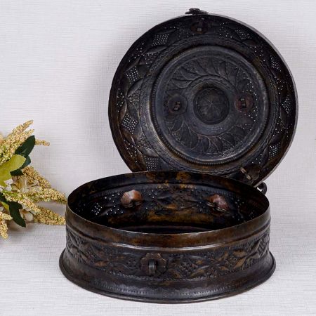 Handcrafted Traditional Jewelry Box Made of Brass