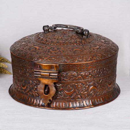 Beautiful Indian Brass Paan Daan in Antique Finish