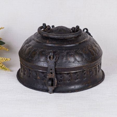 Adorable Handmade Jewelry Box Made of Brass