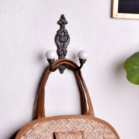 Solid Cream Ceramic Iron Hooks