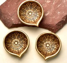 Festival Big Flower Engraved Diya Oil Lamp Pack of 3