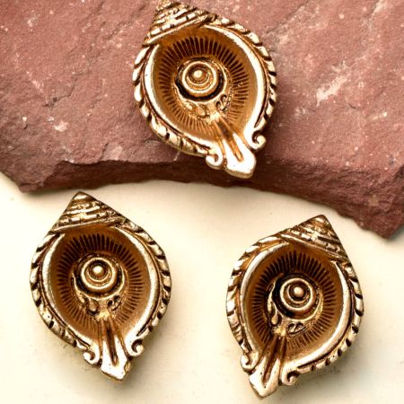 Conch Oil Lamp Diwali Diya Or Puja Lamps Pack of 3