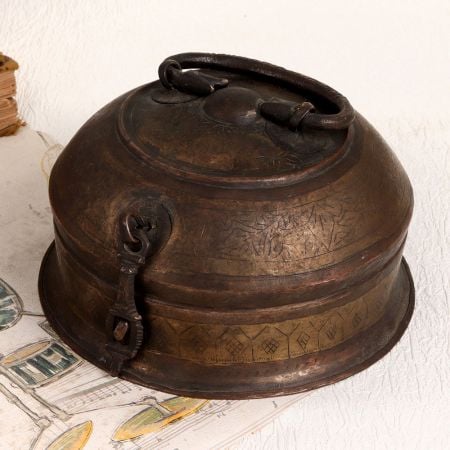 Handmade Engraved Brass Jewelry Box for Decoration