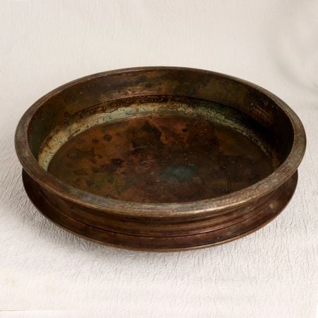 Vintage Finest Brass Urli in South Indian Art for Decor