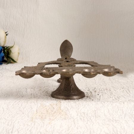 Handcrafted Finest Brass Aarti Oil Lamp with Cobra Handle