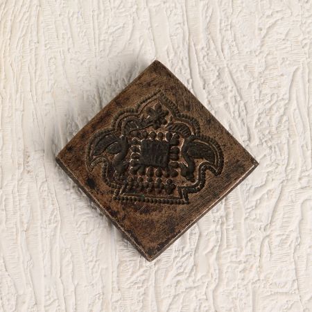 Handmade Finest Bell Metal Jewelry Mold for Decoration