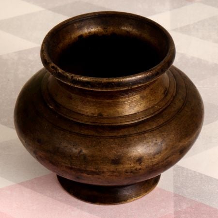 Antique Brown Brass Water Pot for Flower Decoration