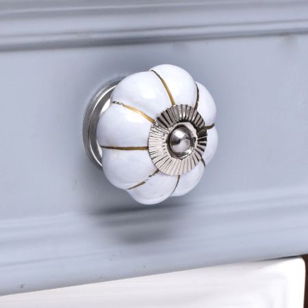 White Golden Medium Knob