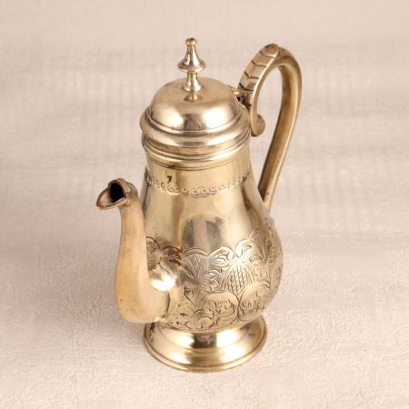 Shiny Golden Premium Brass Tea Kettle for Decor