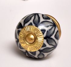 Dark Grey Poinsettia Knob