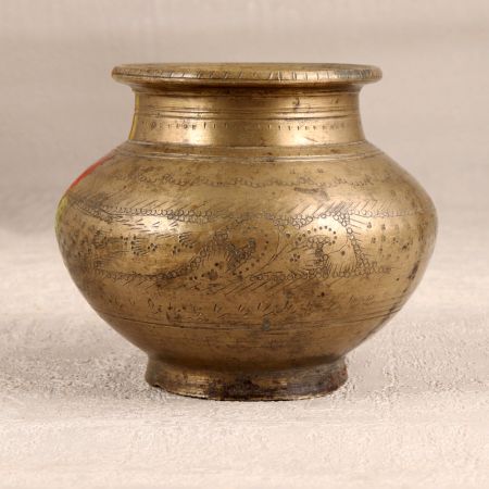 Handmade High-Quality Brass Water Pot for Home Decor