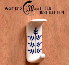 Beautiful White Ceramic Self Adhesive Hook for Bathroom