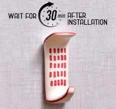 Pack of 3 Ceramic Red Check Adhesive Hooks for Painted Walls