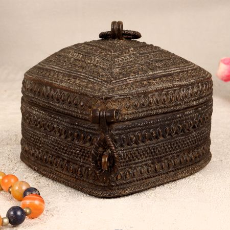 Vintage Finest Brass Jewelry Box in Heart Shape for Decor