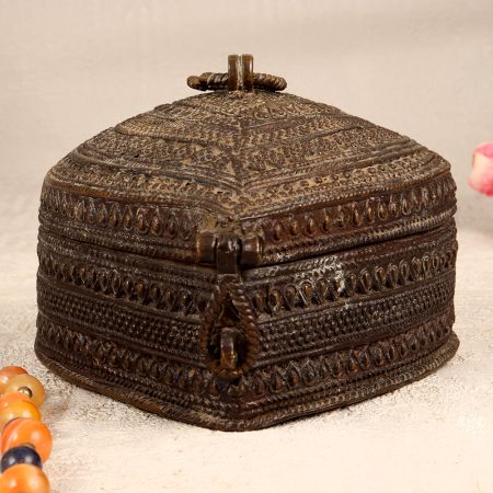 Beautiful High-Quality Brass Jewelry Box for Home Decor
