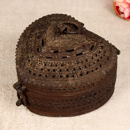 Dark Finish Handmade Jewelry Box Made of Finest Brass