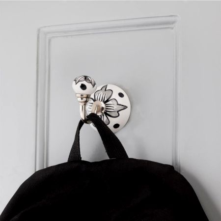 Black Lisianthus Hooks