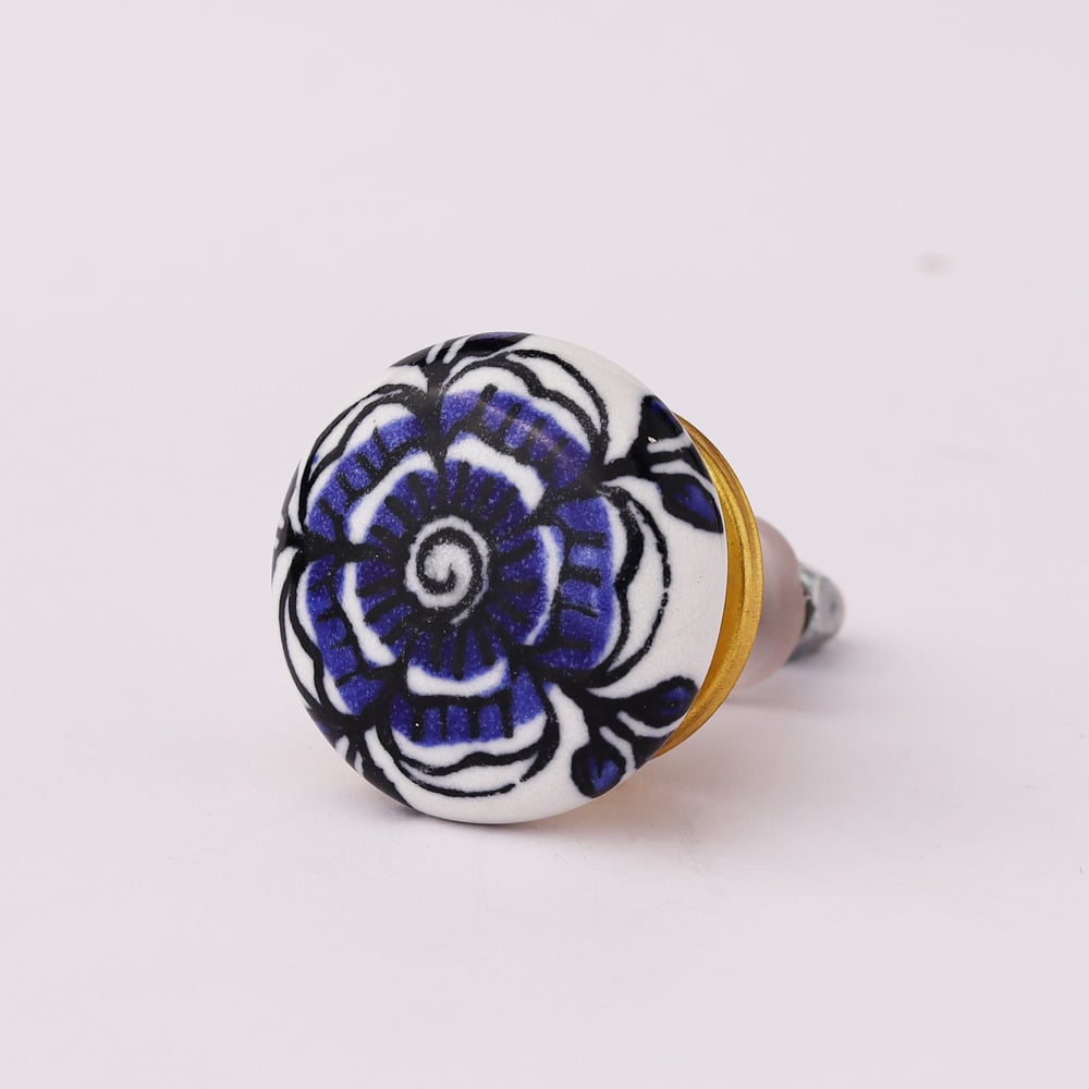 Blue Black Rose Flat Knob