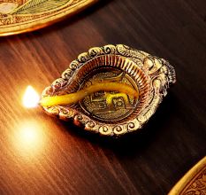 Golden Aluminium Swastika Oil Diya For Mandir Decoration