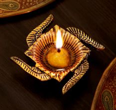 Decorative Aluminium Diyas In Swastika Shape Oil Lamp