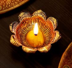 Open Flower Shape Aluminium Golden Diwali Diya For Mandir Decoration