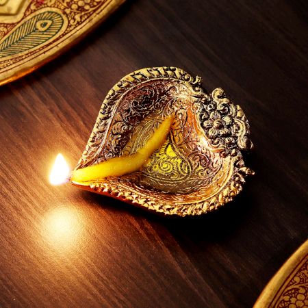 Designer Golden Aluminium Diwali Diya For Mandir Decoration