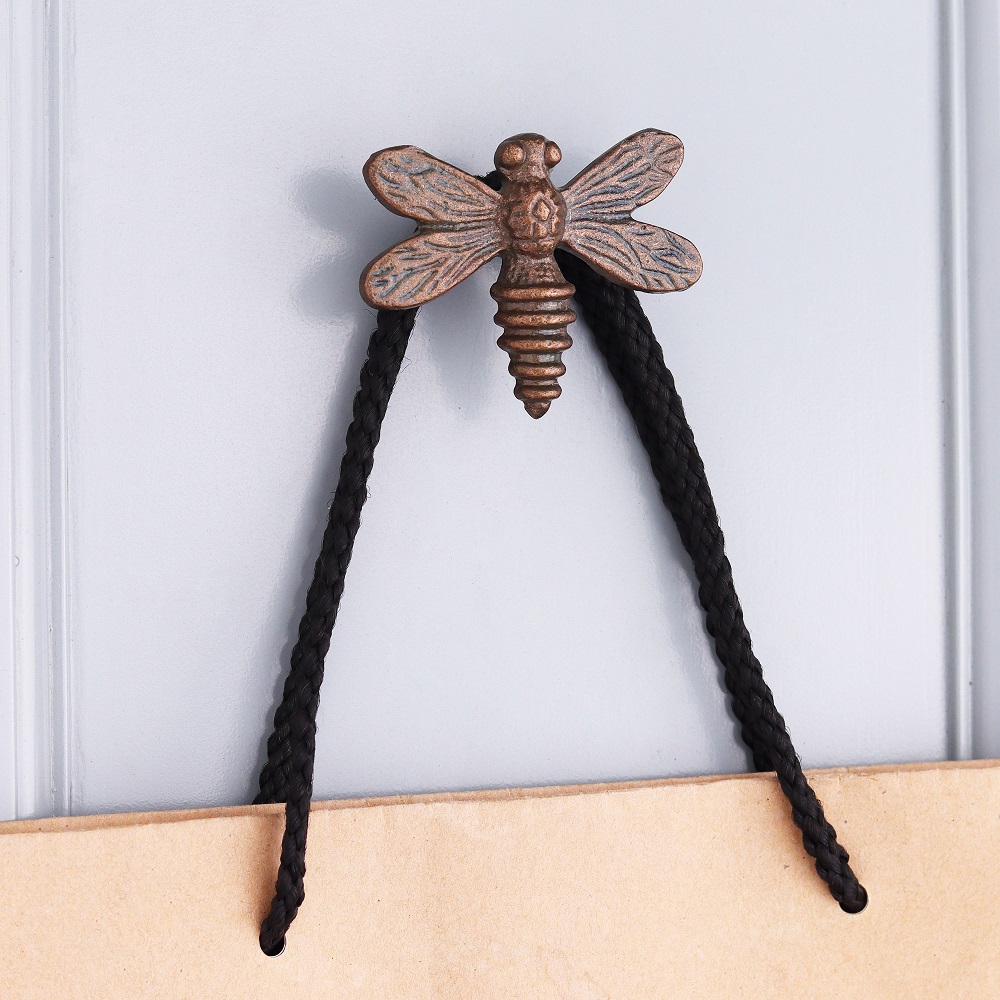 Modern Handmade Antique Honey Bee Iron Wall Hooks-3 Pieces