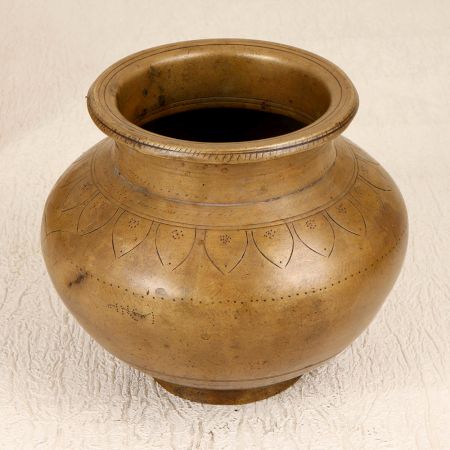 Handmade High-Quality Brass Water Pot Lota for Decoration
