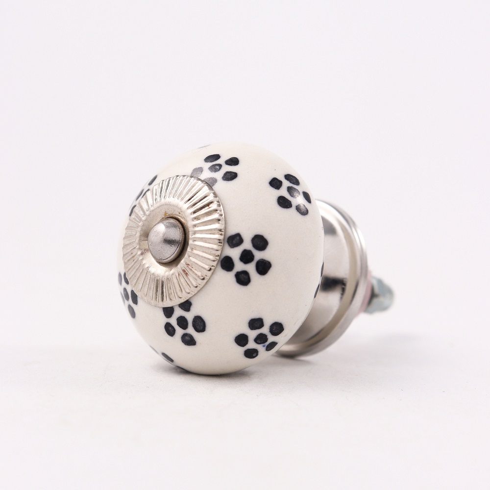 Black Tiny Flower Cabinet Knob