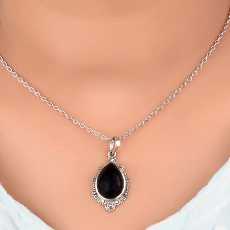 92.5 Sterling Silver Pendant Big Teardrop Decorative Border Onyx Stone Pendant