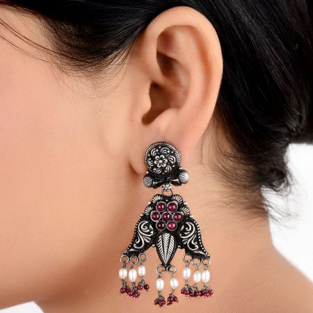 92.5 Sterling Silver Earrings Floral Vines Three corners pearl and Jade Quartz Stone Tassels