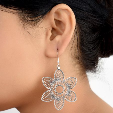 Handcrafted 92.5 Sterling Silver Dangler Earrings Filigree Floral Danglers