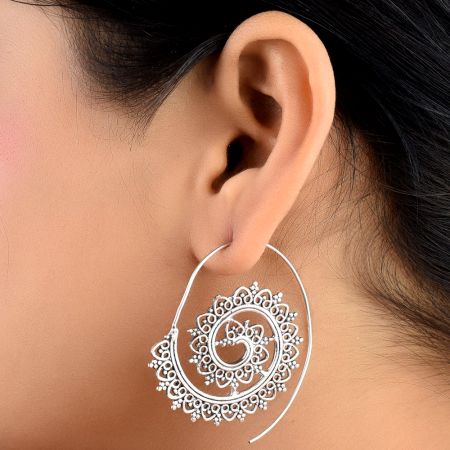 Open CircleÂ  92.5 Silver Sterling EarringsÂ  with Leaf pattern