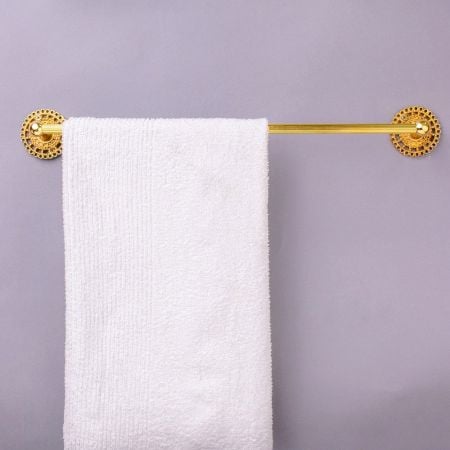 Golden Finish Brass Bathroom Hardware for Decor in Set of 4