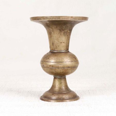 Handmade Vintage Brass Pot in South Indian Art for Collection