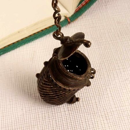 Handcrafted Vintage Finest Brass Mango Shape Box in Jali Work