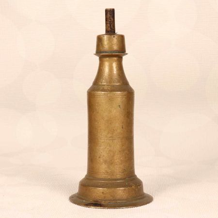Handmade Vintage Finish Oil Lamp Crafted from Finest Brass