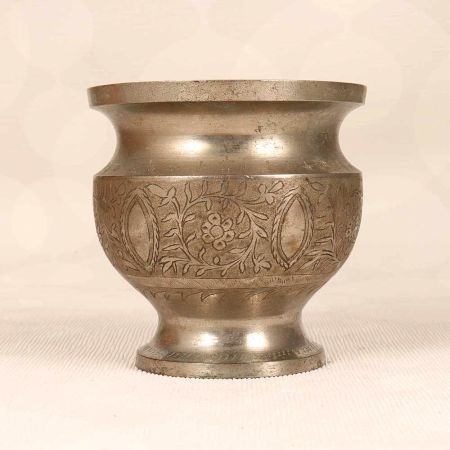 Grey Finish Engraved Brass Flower Pot in English Art for Decor