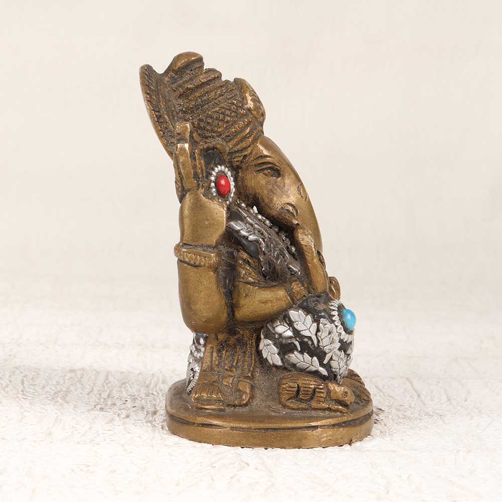 Vintage Decorative Lord Ganesha Statue for Prayer Room