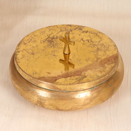 English Art Handcrafted Brass Box with Lid for Decoration