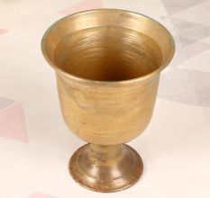Cup Shaped Brass Flower Pot for Home Decoration