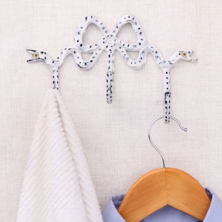Modern Black White Bow Shape Iron Hook