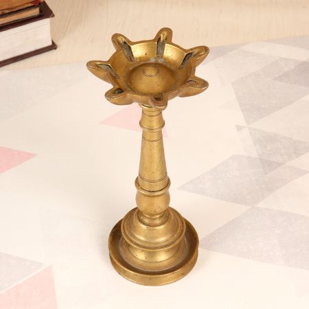 Vintage Handmade South Indian Oil Lamp Made of Finest Brass