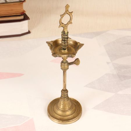 Vintage Handcrafted Oil Lamp Made of Brass with 5 Jyots